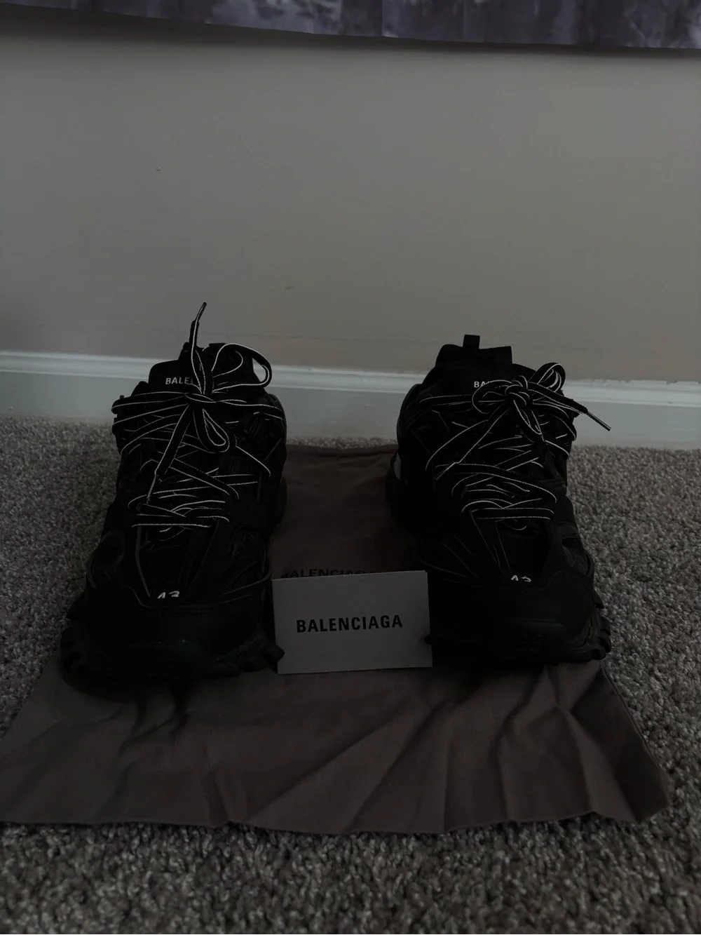 Balenciaga Men's Black Track Runner sneakers 👟